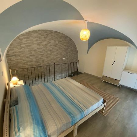 Nuovissimo Appartamento Indipendente Al Centro !! 卡塔尼亚 外观 照片