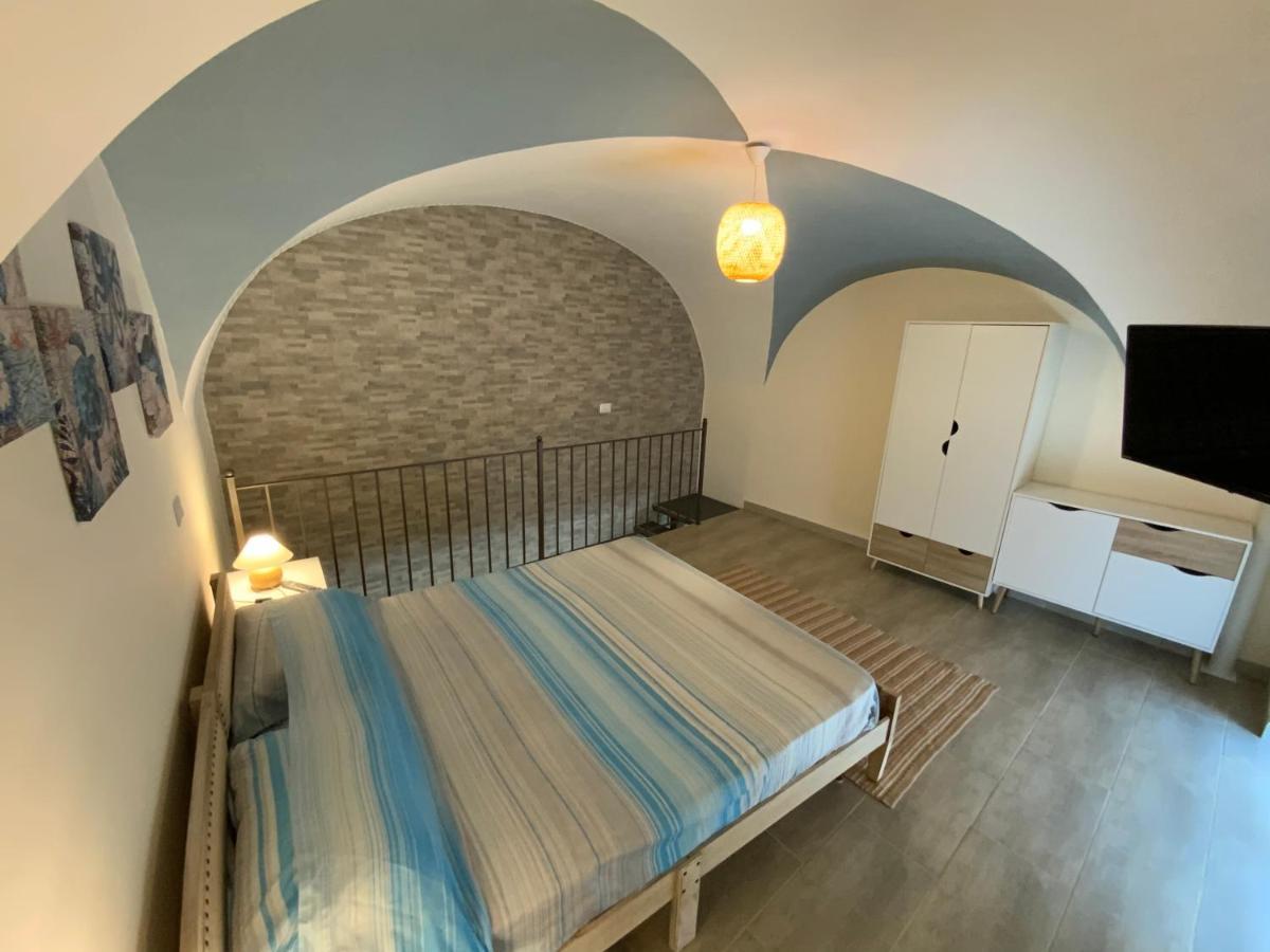 Nuovissimo Appartamento Indipendente Al Centro !! 卡塔尼亚 外观 照片